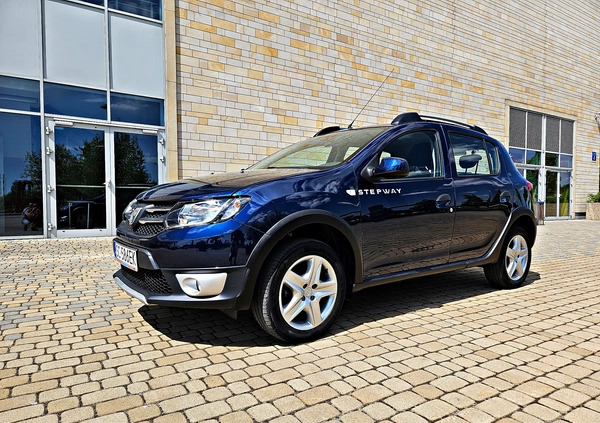 Dacia Sandero Stepway cena 32900 przebieg: 85000, rok produkcji 2016 z Częstochowa małe 191